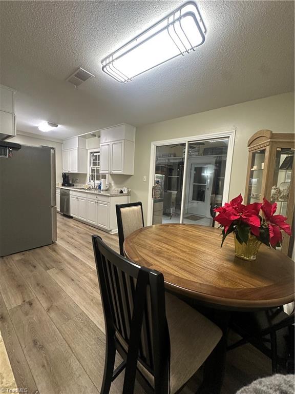 1825 Johnson Street B