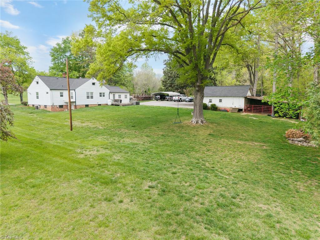 Winston-Salem, North Carolina 27127, United States, 2 Bedrooms Bedrooms, ,2 BathroomsBathrooms,Residential,Pending,136096