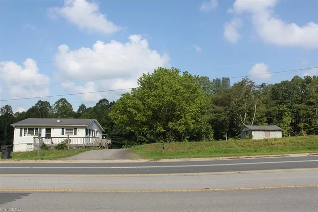 333 Cc Camp Road, photo 2 of 6