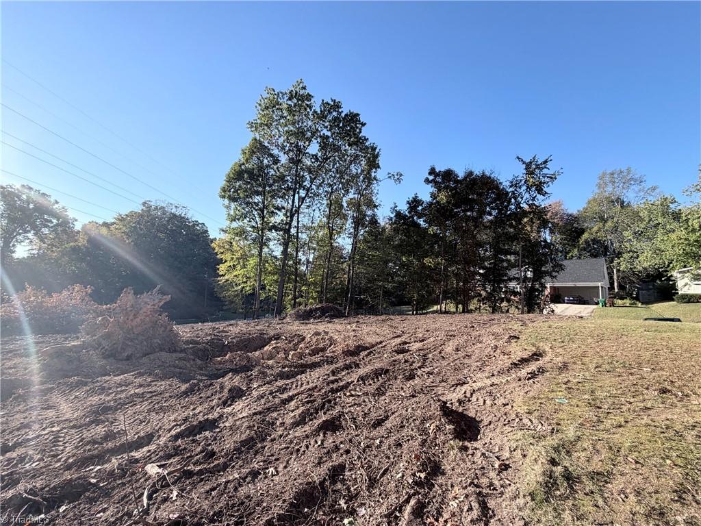 1104 Sweetbriar Road