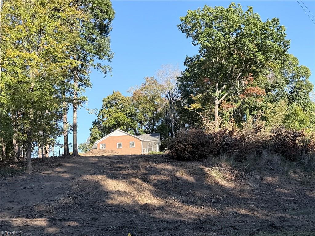 1104 Sweetbriar Road