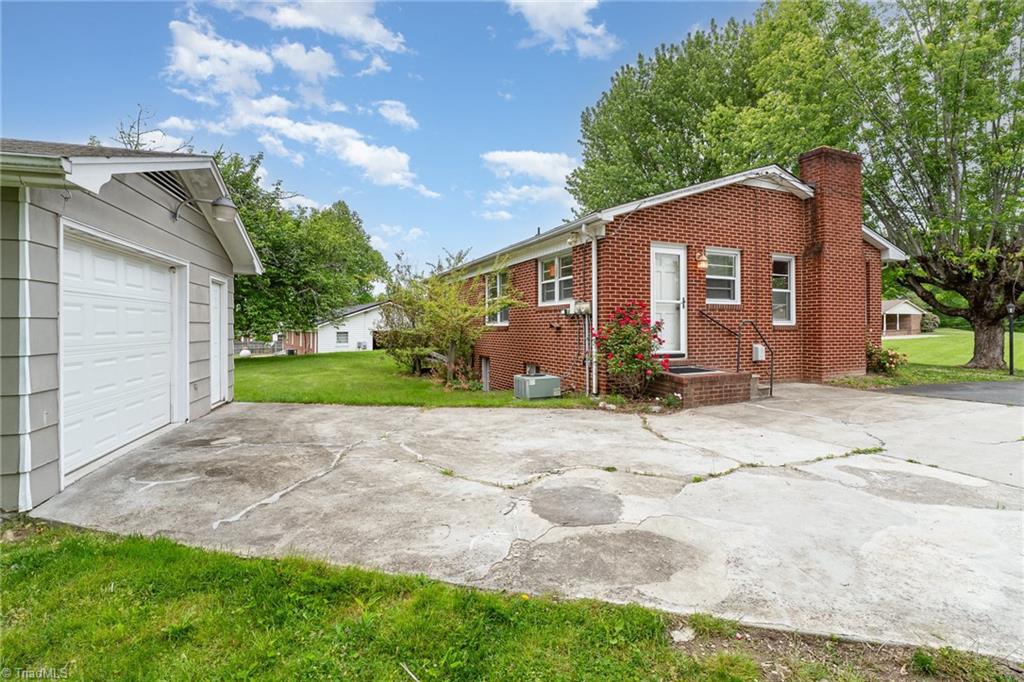 215 Mcbride Road, Mount Airy, North Carolina image 19