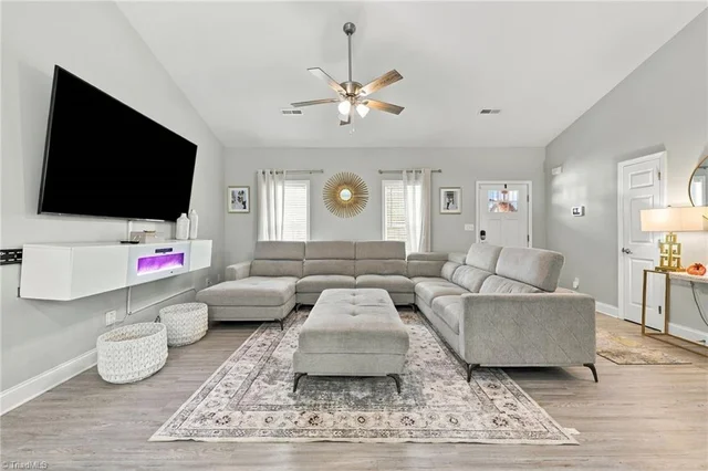 103 Hazy Lane, photo 2 of 38