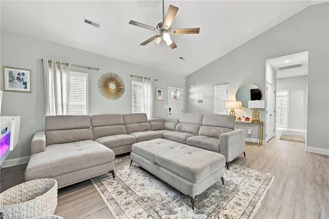 103 Hazy Lane, photo 3 of 38
