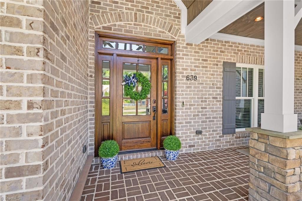 Photo of 639 Lissara Lodge Drive, Lewisville, NC 27023 (MLS # 1217630)