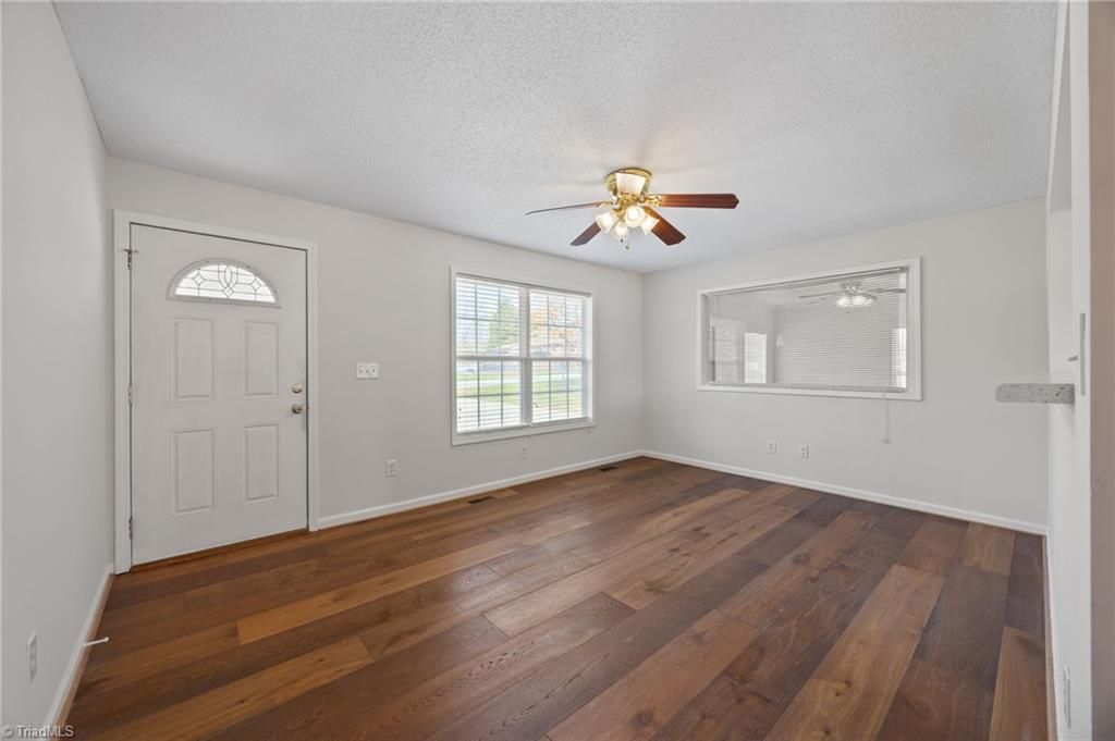 Photo of 301 Cloverdale Drive, Archdale, NC 27263 (MLS # 1213761)