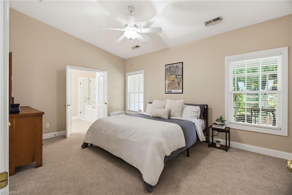 5933 Kenville Green Circle
