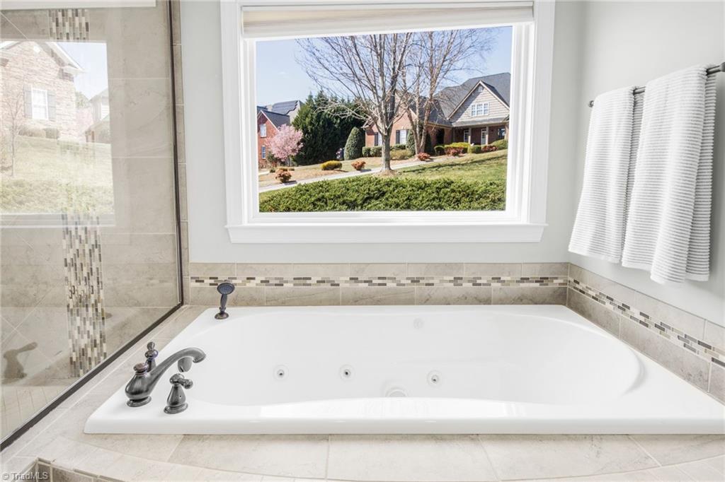 5004 Scotland Court, Clemmons, North Carolina image 28