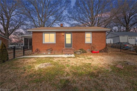 A home in Thomasville