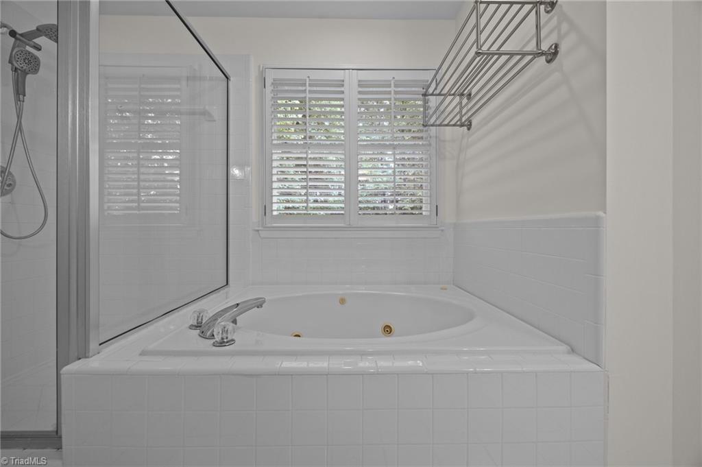 1400 Covered Wagon Road, McLeansville, North Carolina image 32