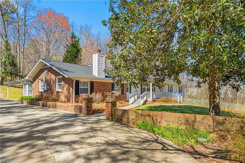 1405 N Sellars Mill Road, Burlington, North Carolina image 2