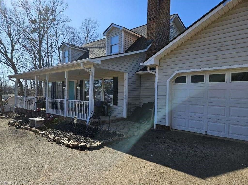 Photo of 1565 Old Rockford Road, Dobson, NC 27017 (MLS # 1207308)