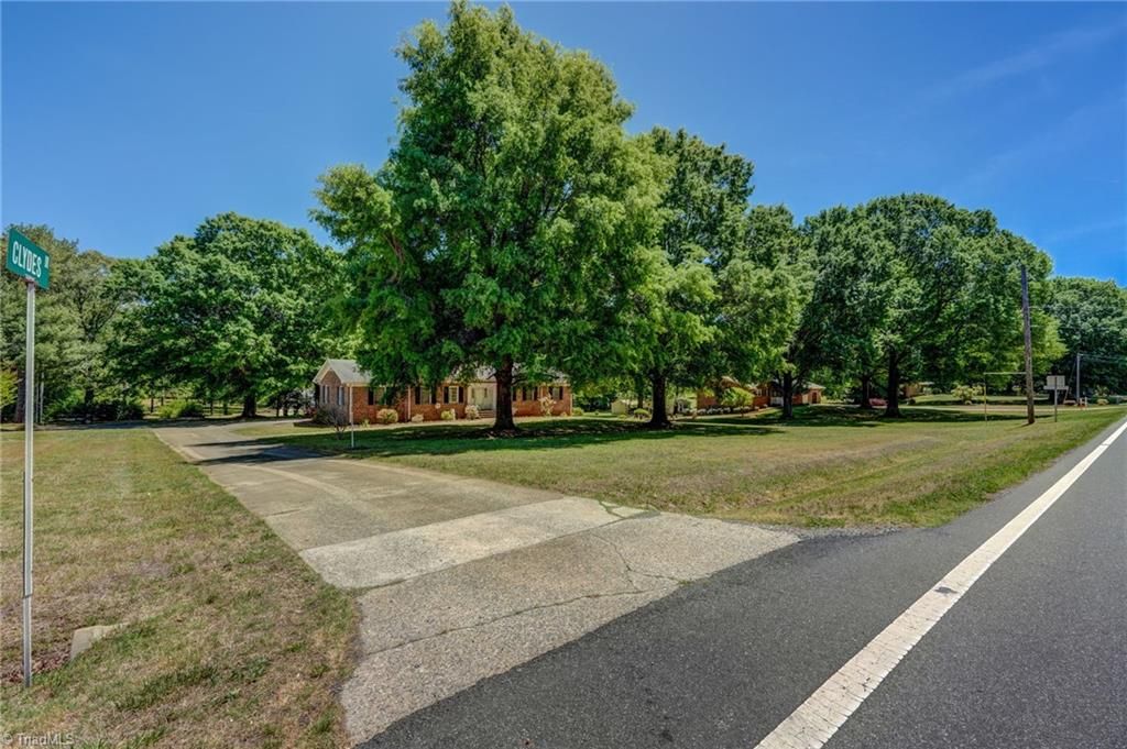 Photo of 124 Clydes Drive, Reidsville, NC 27320 (MLS # 1217965)