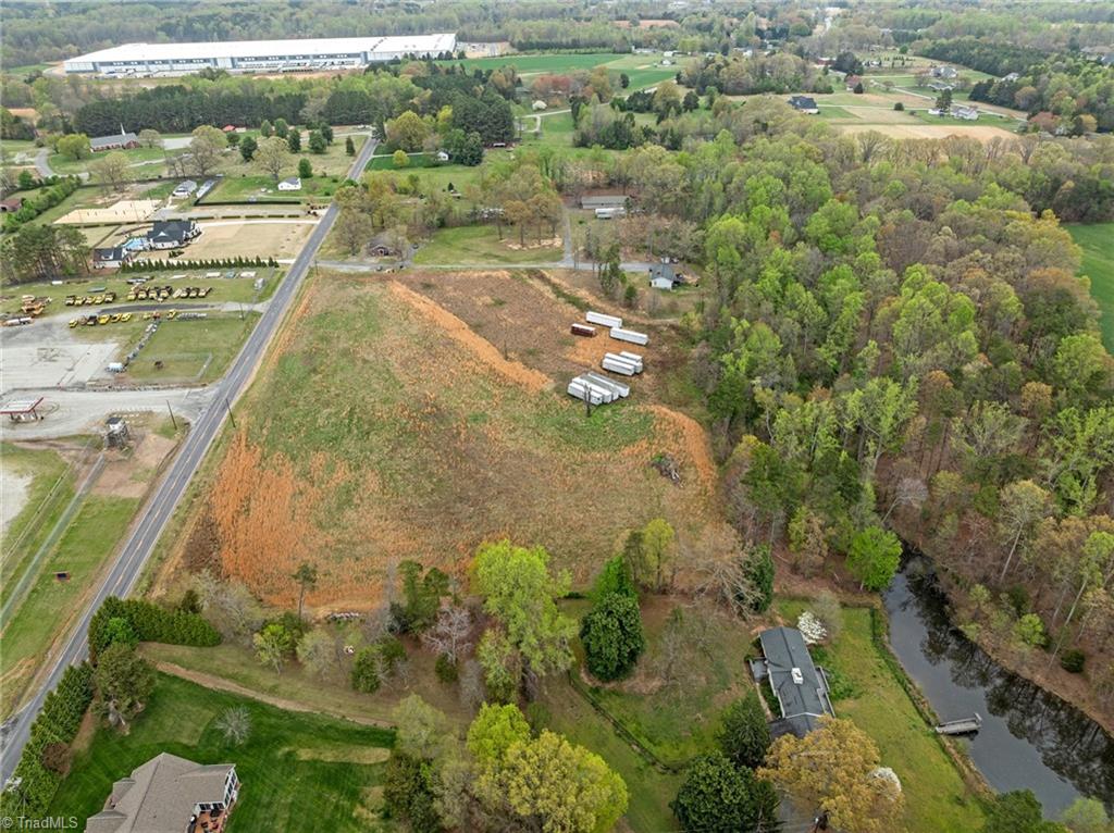 4728 Sandy Camp Road, High Point, North Carolina image 2