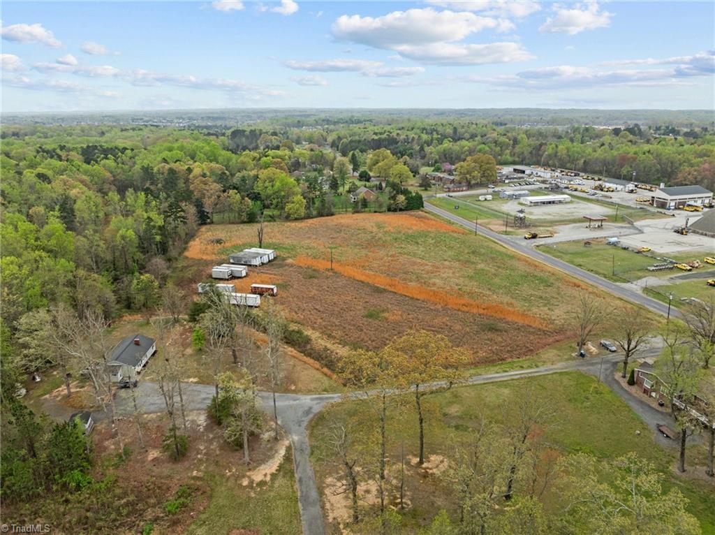4728 Sandy Camp Road, High Point, North Carolina image 8