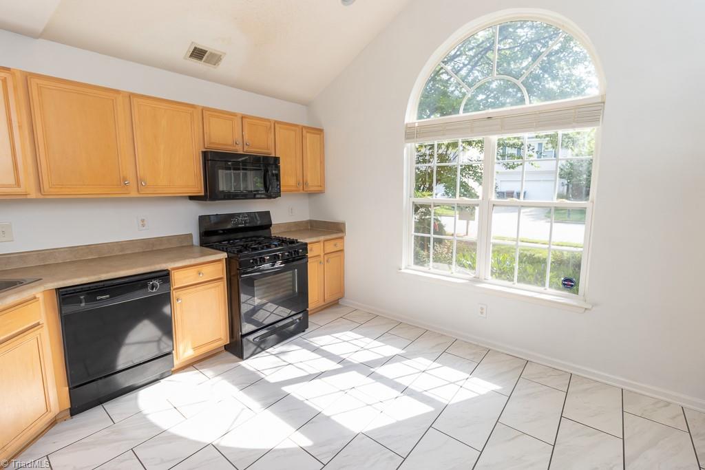 1943 Haven Road, Greensboro, North Carolina image 6