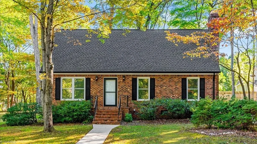 1817 Dunleith Way, photo 1 of 37