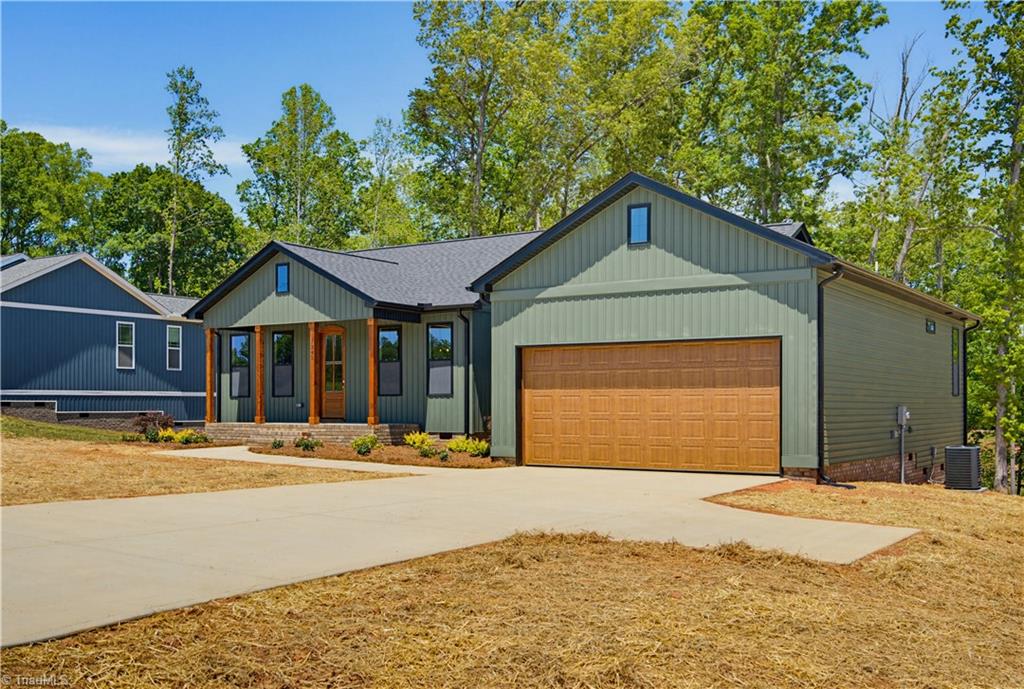 1343 Simpson Road