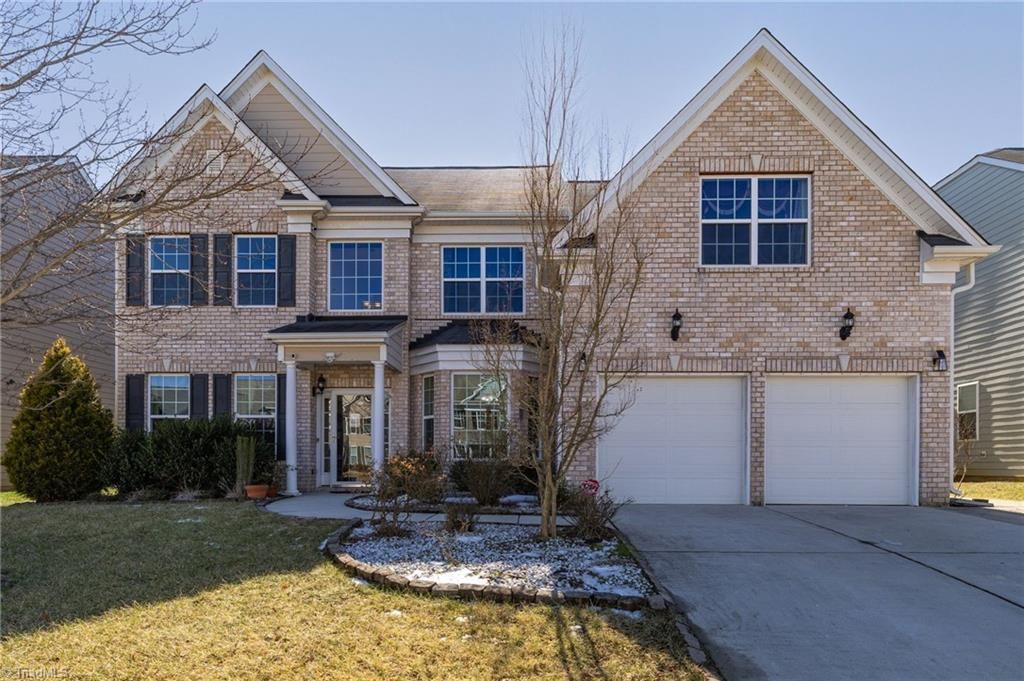 Photo of 3114 Ironwood Flat Drive, High Point, NC 27265 (MLS # 1209103)