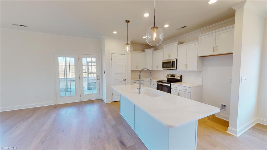 Photo 11 of 41 of 1699 Ashmead Lane house