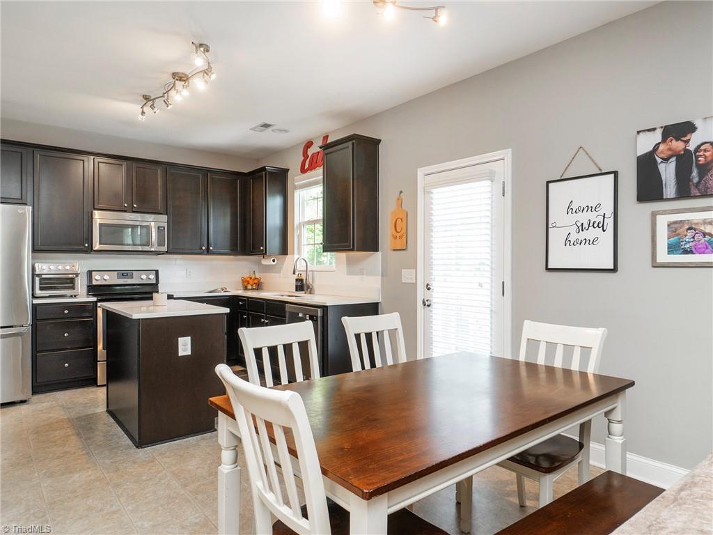 2605 Macdougall Drive, Burlington, North Carolina image 16