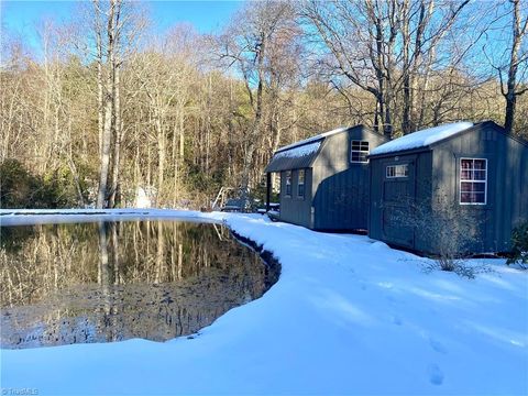 A home in Glade Valley