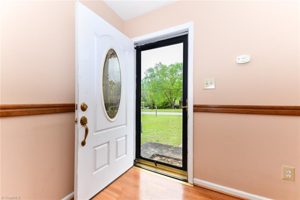 1744 Prince Edward Drive, Elon, North Carolina image 2