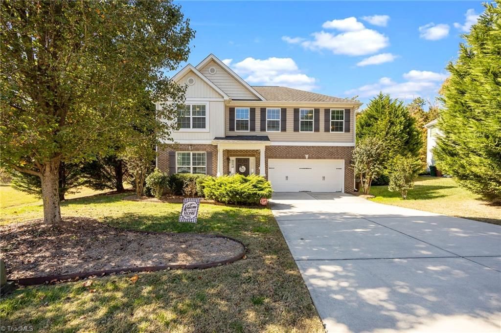 Photo of 2683 Wellfleet Drive, High Point, NC 27265 (MLS # 1219163)