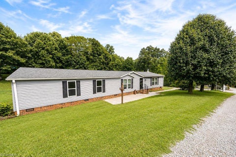 Mobile Home For Sale - 327 E Carter Mill Road<br/> Elkin, NC 28621