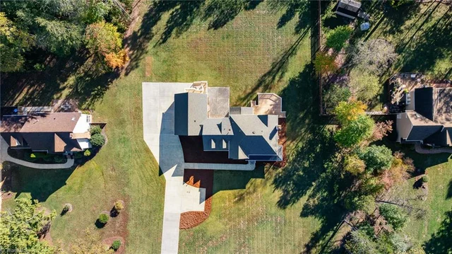 4474 Kendale Road, photo 3 of 50