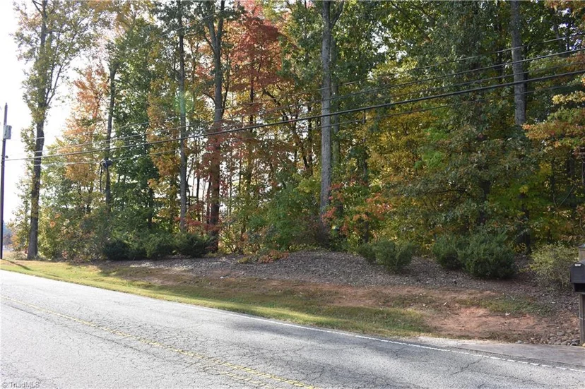 642 Lee Road, photo 1 of 13