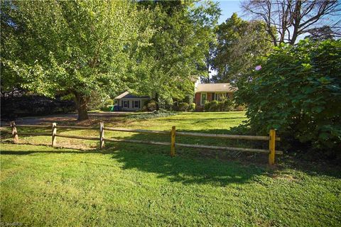 A home in Pfafftown