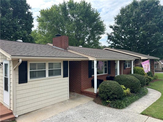 277 SIMPSON MILL RD, MOUNT AIRY, NC 27030 - Image f9d2ae0446f18fa19c9b4daaa5ec7079/1382363928