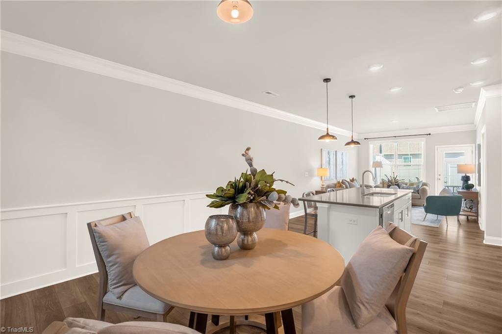 Greensboro, North Carolina 27455, United States, 4 Bedrooms Bedrooms, ,3 BathroomsBathrooms,Residential,Active,247661