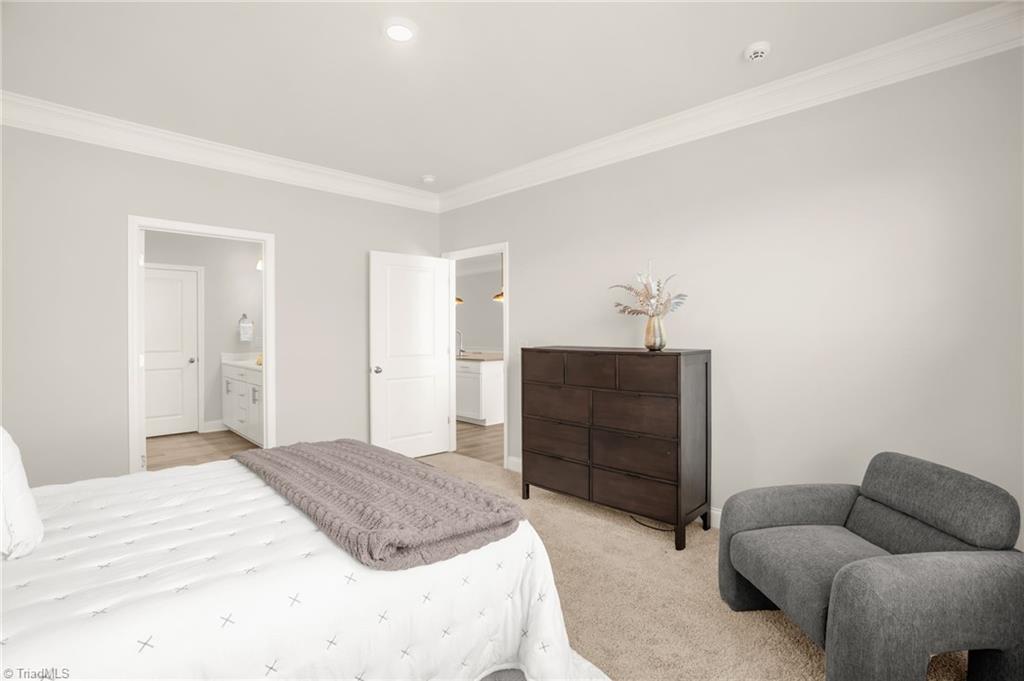 Greensboro, North Carolina 27455, United States, 4 Bedrooms Bedrooms, ,3 BathroomsBathrooms,Residential,Active,247661