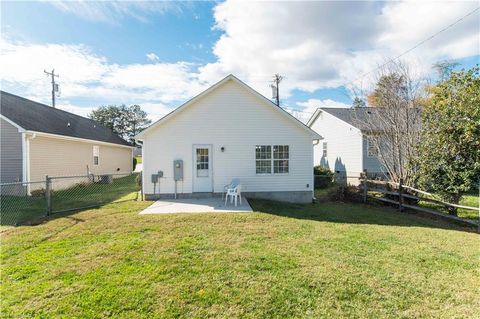 A home in Kernersville