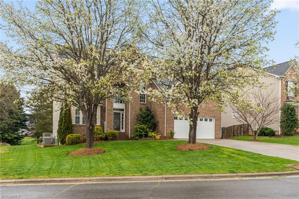 2923 Shady View Drive, High Point, North Carolina image 3