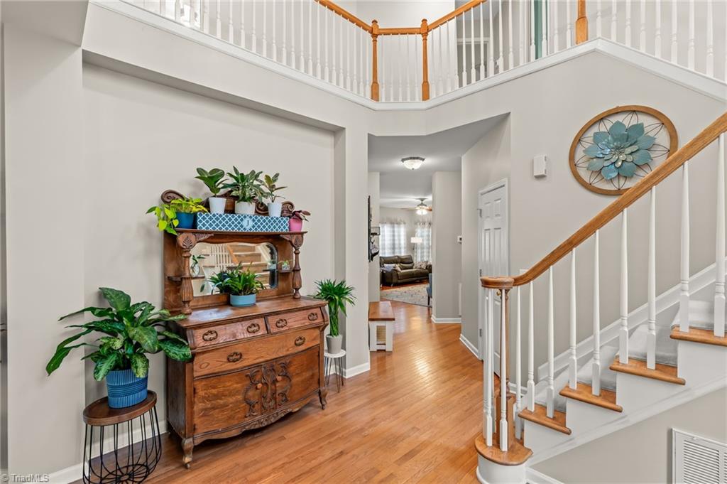 2923 Shady View Drive, High Point, North Carolina image 5