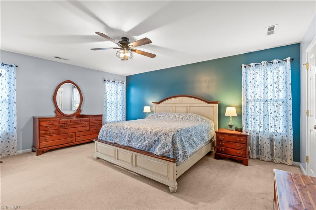 2923 Shady View Drive, High Point, North Carolina image 21