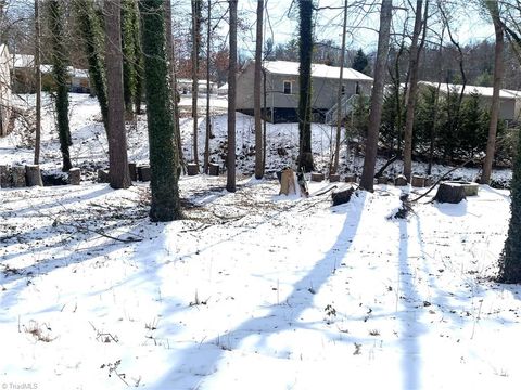 A home in North Wilkesboro