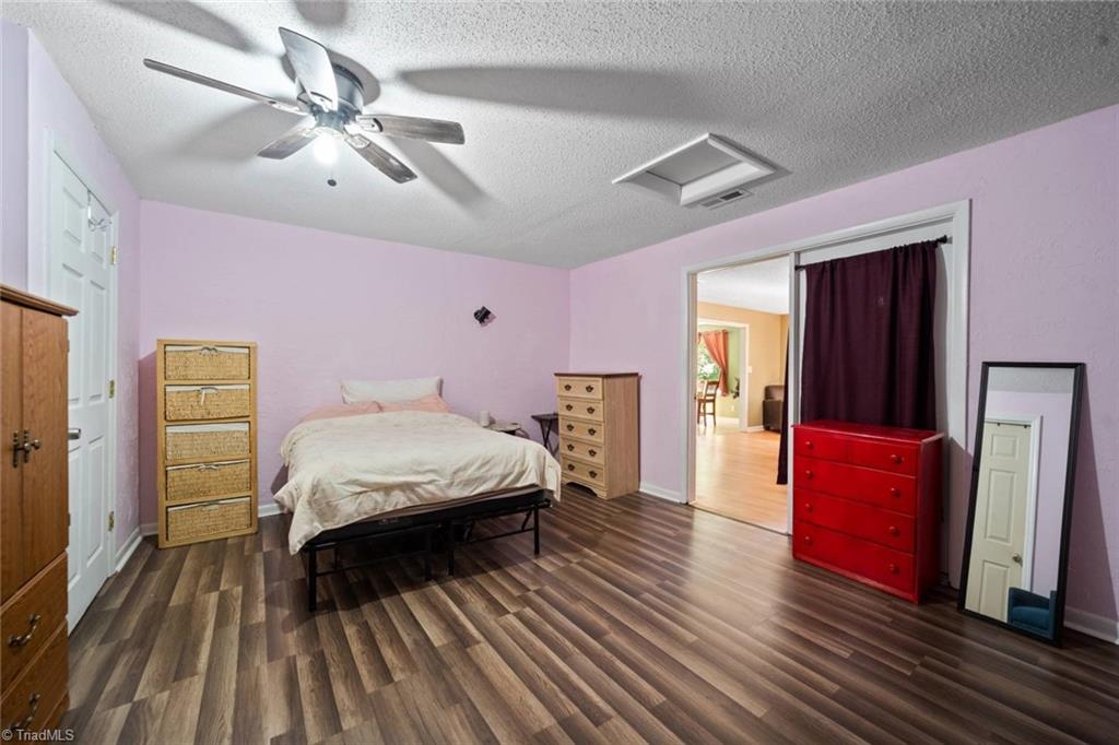 2617 Flint Hill Road, East Bend, North Carolina image 24