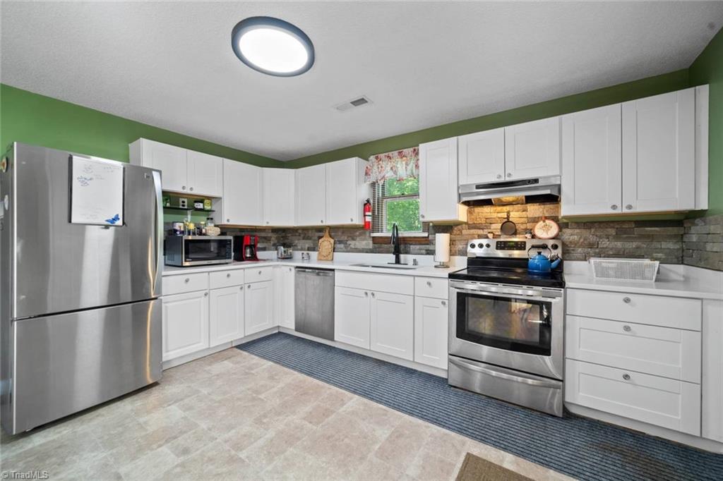 2617 Flint Hill Road, East Bend, North Carolina image 12