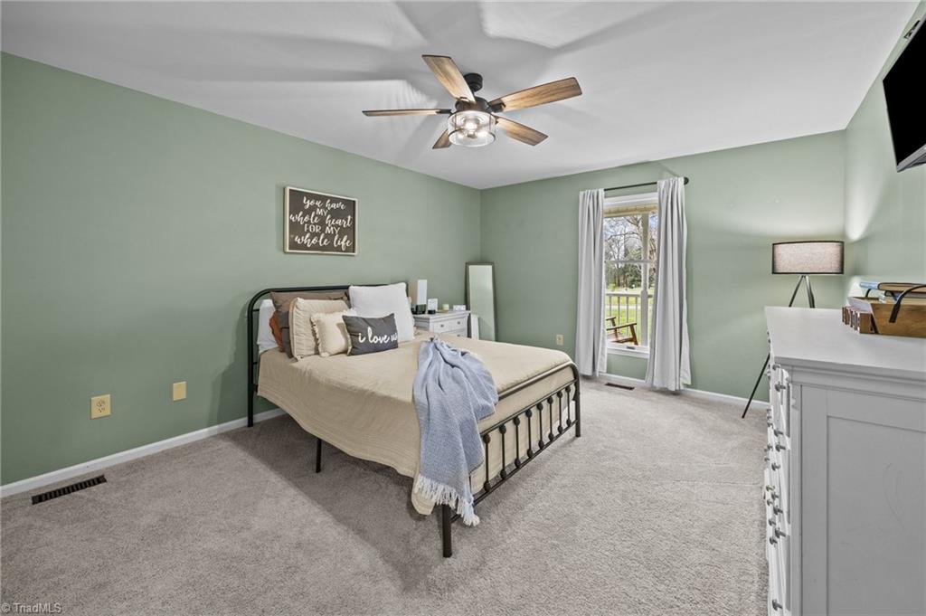555 Canterwood Drive, Mebane, North Carolina image 12
