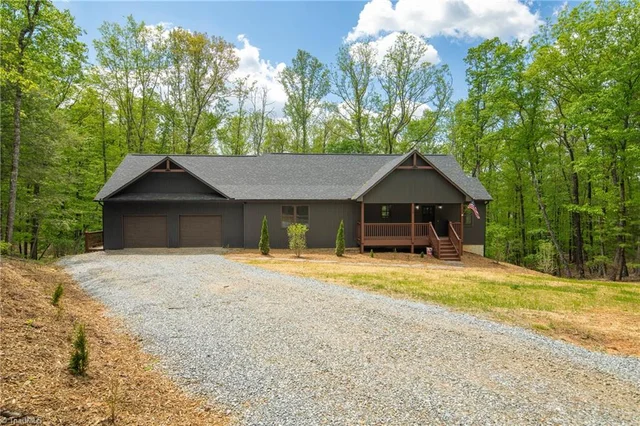 115 Pine Burr Drive, photo 2 of 50