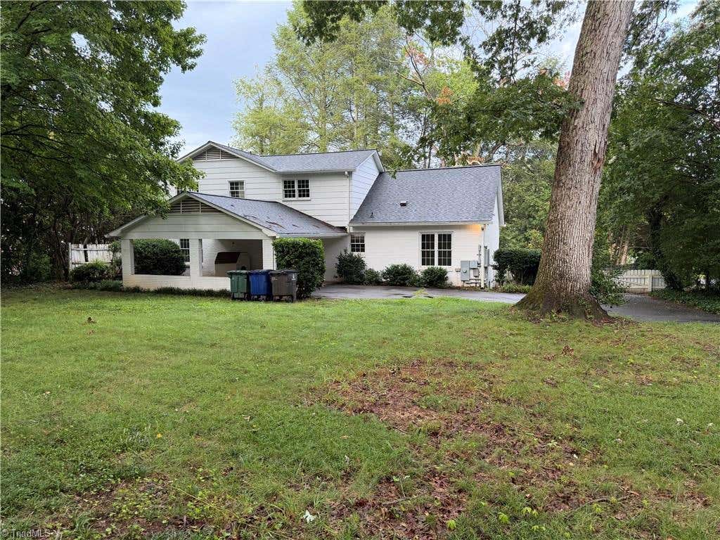 Photo of 1000 Englewood Drive, Winston-Salem, NC 27106 (MLS # 1230142)