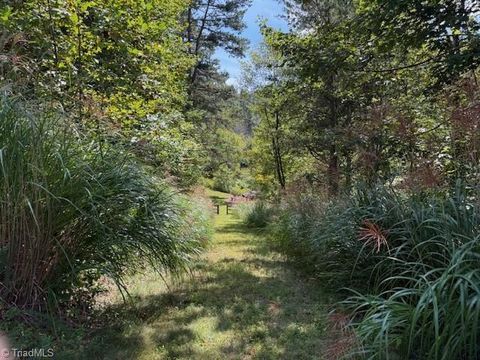 Vacant Land For Sale - 33 Ashe View Drive<br/> Millers Creek, NC 28651