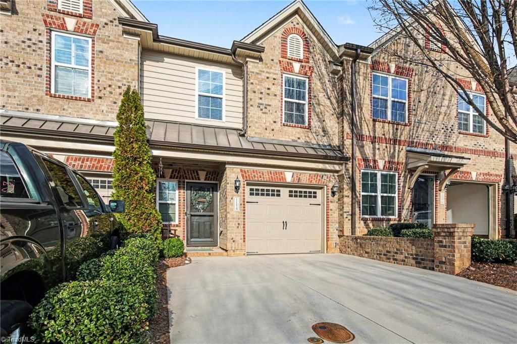 Photo of 1154 Augustine Heights Drive, Winston-Salem, NC 27103 (MLS # 1212061)