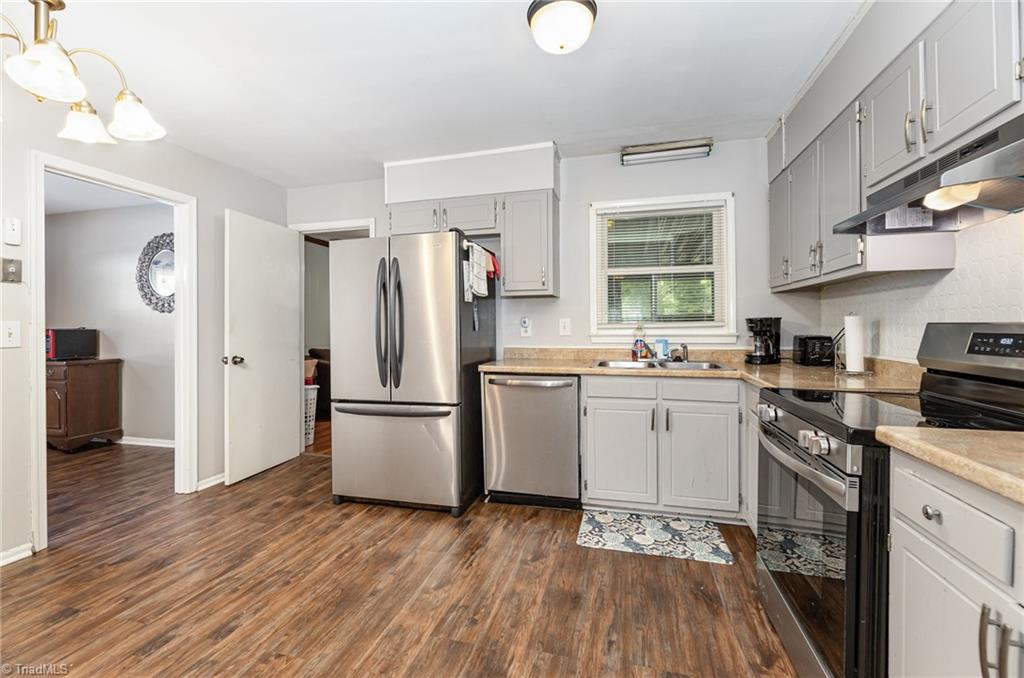 6 Woodclub Court, Greensboro, North Carolina image 9