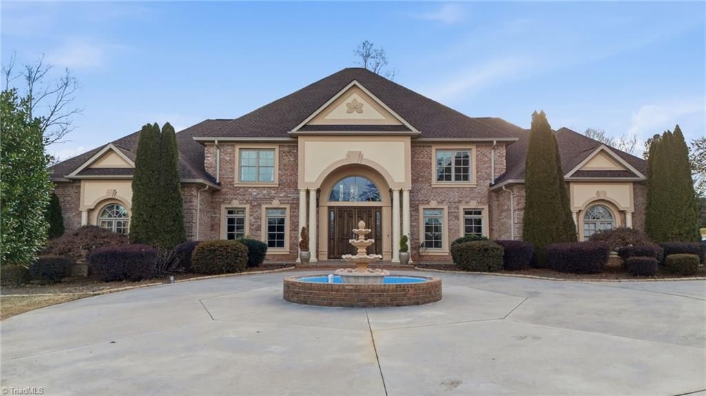 Photo of 450 Beaver Creek Road, Lexington, NC (MLS # 1205049)