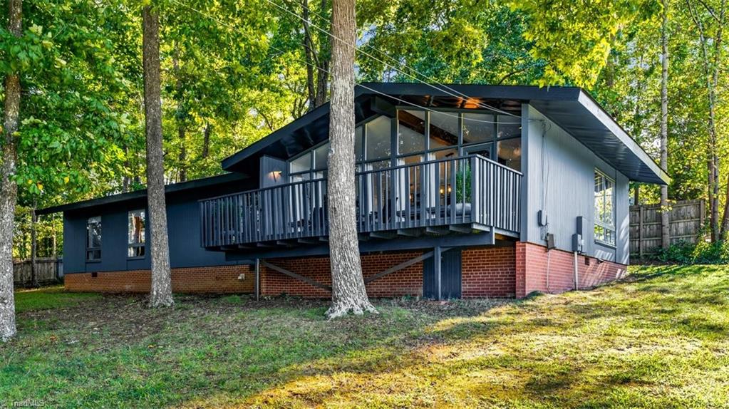 Photo of 3517 Bentbrook Drive, High Point, NC 27265 (MLS # 1236745)